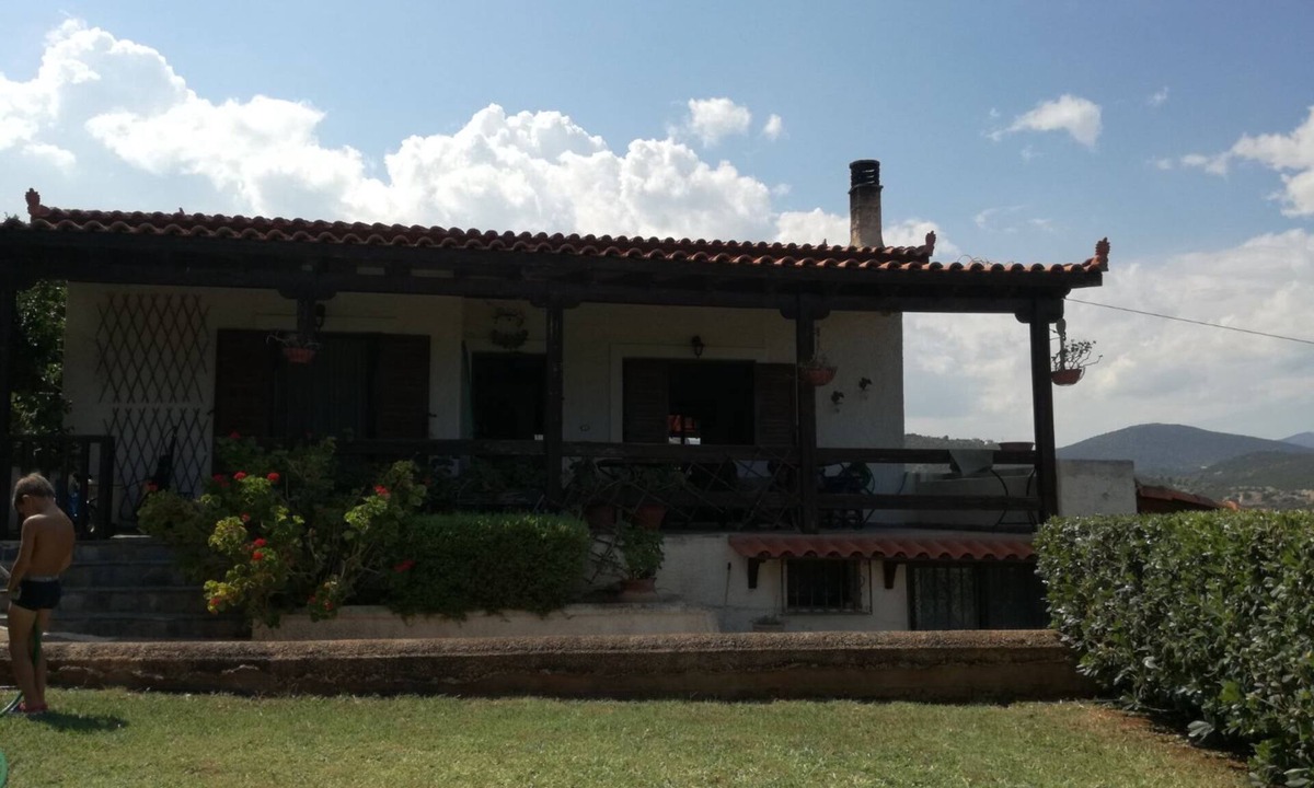 Melissopetra Cottage | Βίλα Φανης . Η απόλυτη ηρεμία. Απεριόριστη θέα θάλασσα βουνό.