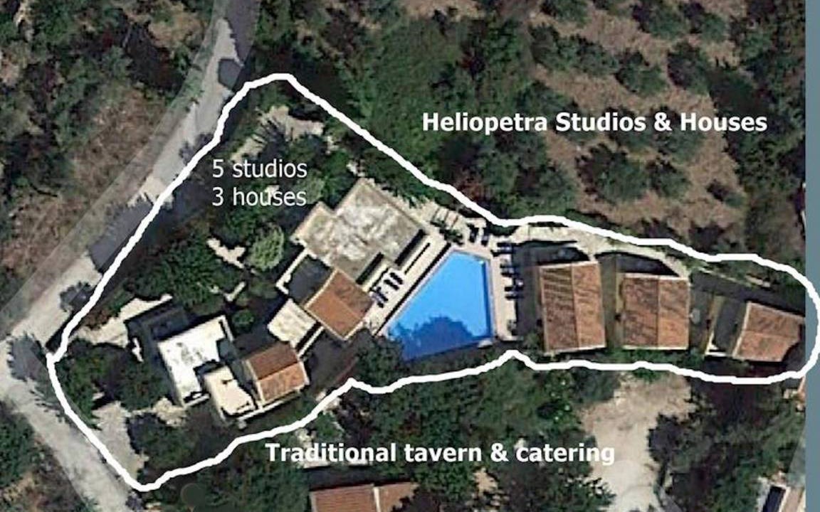 Group Accomodation Heliopetra | Douliana