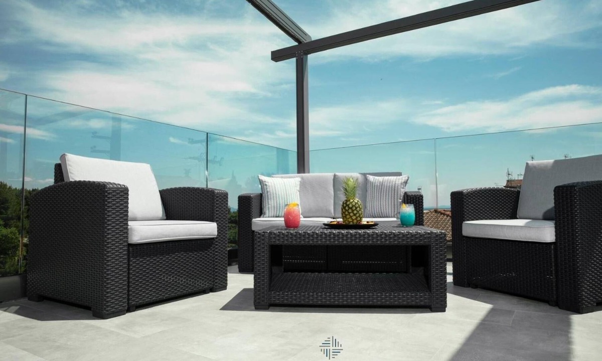 Metamorfosi House | 4-You