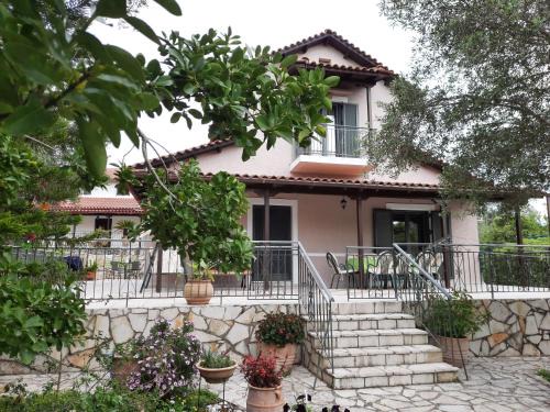 Vlachopoulatika House | Agrielia