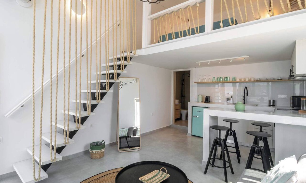 Adamas Apartment | Akti Waterfront Modern Lofts: Pelagos