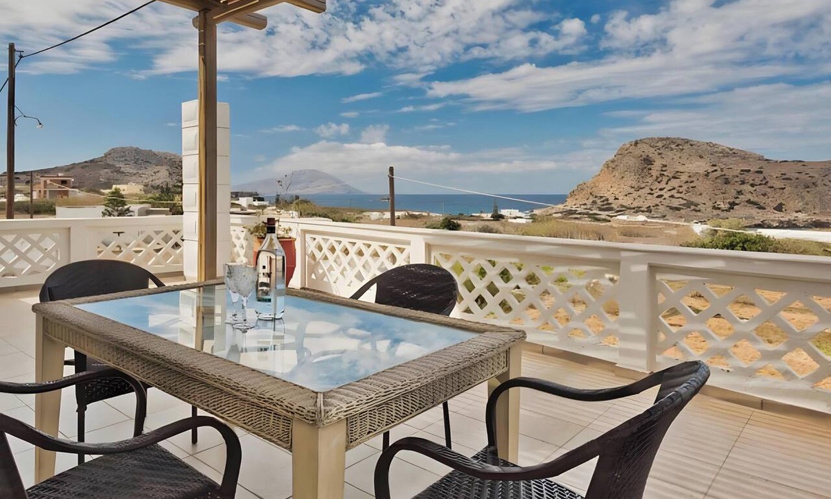 Arkasa Apartment | Ambeli House Arkasa Apartment with Balcony and Sea View