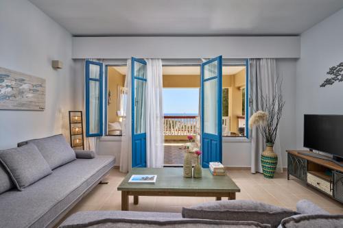 Amoopi House | Amore Kastellia-Althea Homes