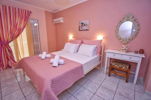 Agios Gordios Apartment | Anna Studios near the beach