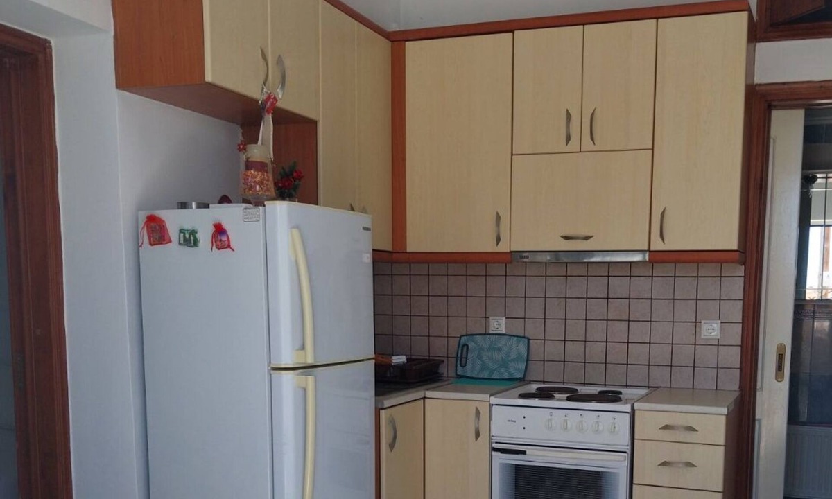 Menidion Apartment | Apartment 'Menidi Studio' with Sea View, Wi-Fi and Air Conditioning