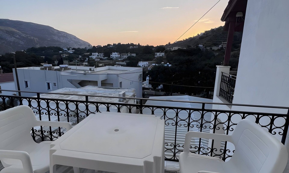 Panormos Apartment | Apartment with View of Panormos