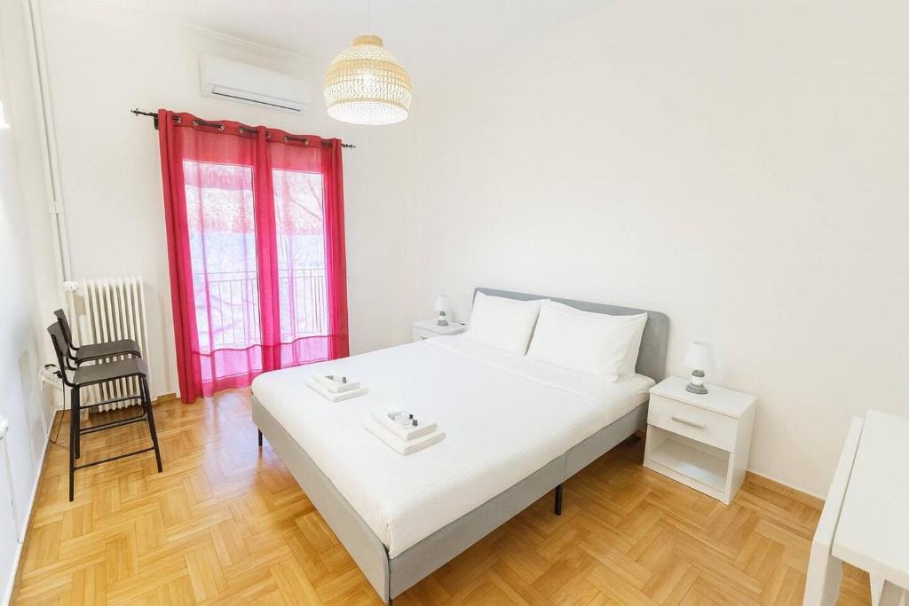 Ampelokipoi Apartment | Athenian Cosy Getaway 2