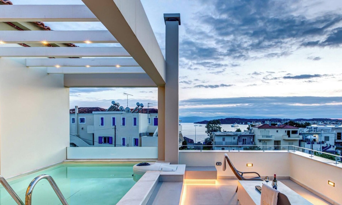 Bouzaiika House | B1 - Penthouse Penthouse with pool