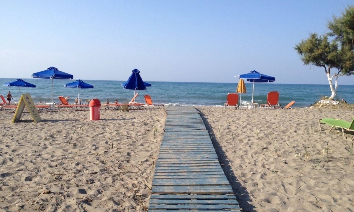Gerani Hotel | Baladinos Apartments