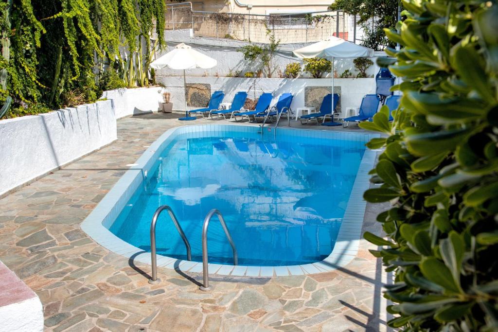 Agia Pelagia Apartment | Blue Cactus village center