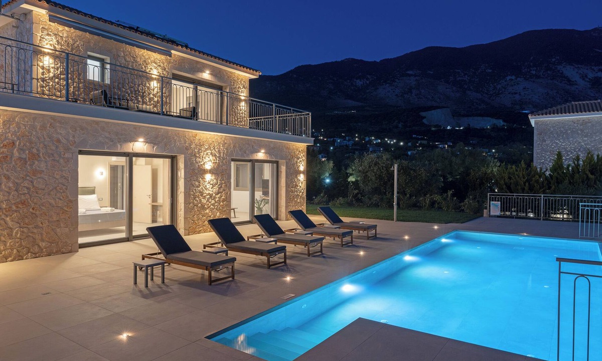 Karavados Villa | Brand New: Kefalonia Stone Villas - Villa Trapezaki Tranquility