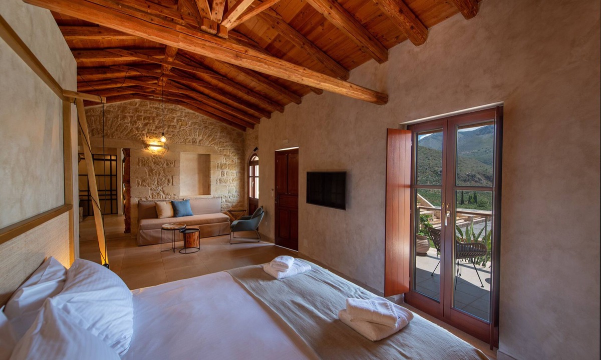 Karavostasi Hotel | Brazzo di Maina