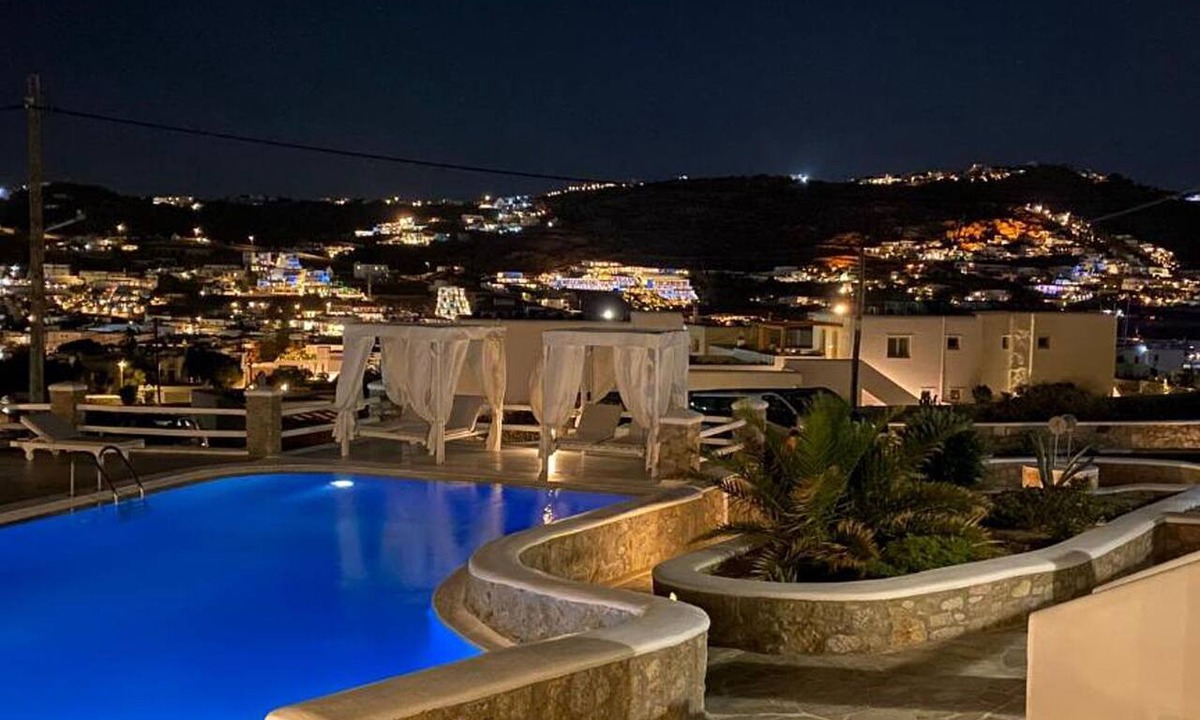 Ornos Resort | Casa Bianca Mykonos