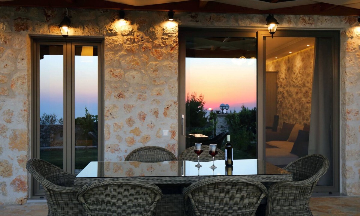 Tsoukaladhes Apartment | Charmante Villa Irida in der Nähe von Kathisma Mylos Strand by Interhome