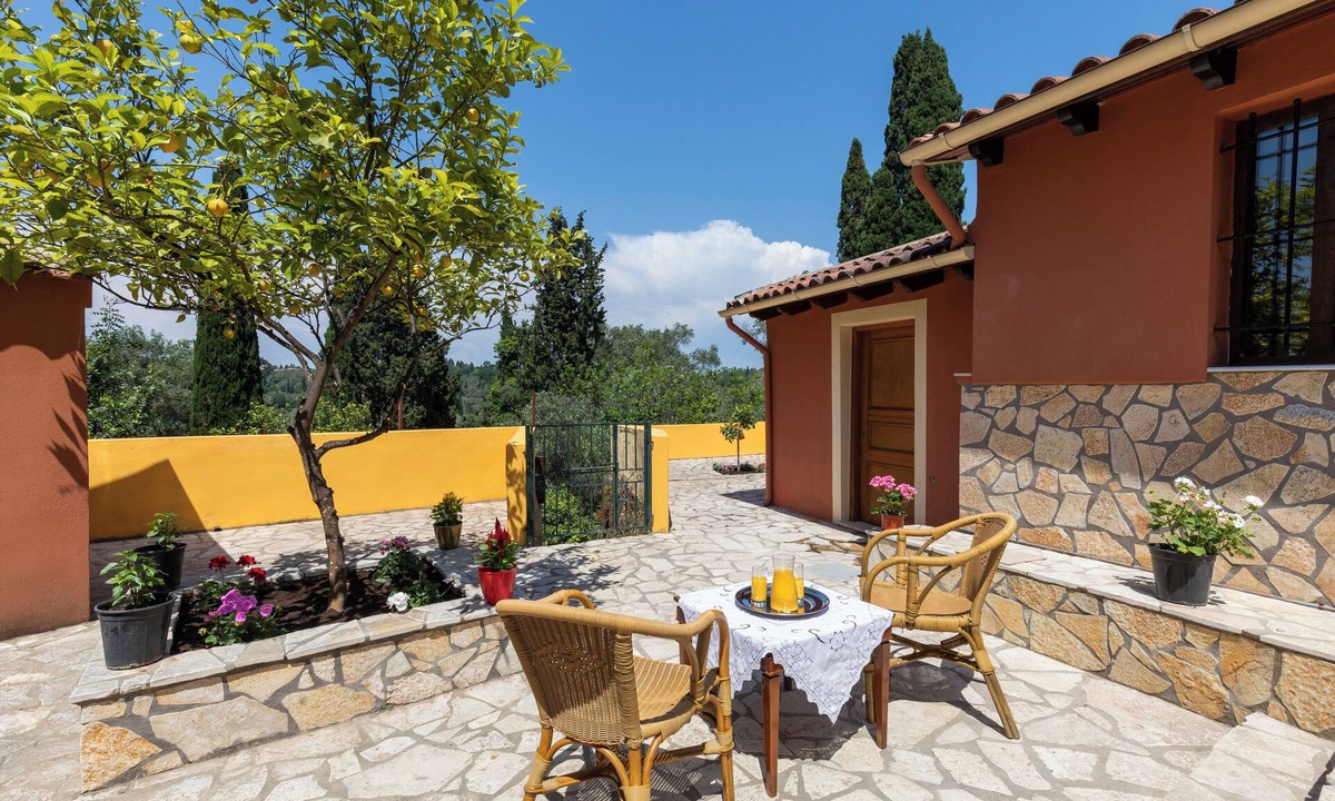 Kouramades Villa | Charming Villa in a traditional village, 3 km from the beach of Agios Gordios