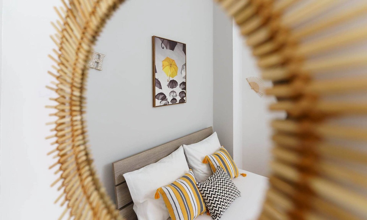 Aigaleo Apartment | Chris's Best Apartment in Athens