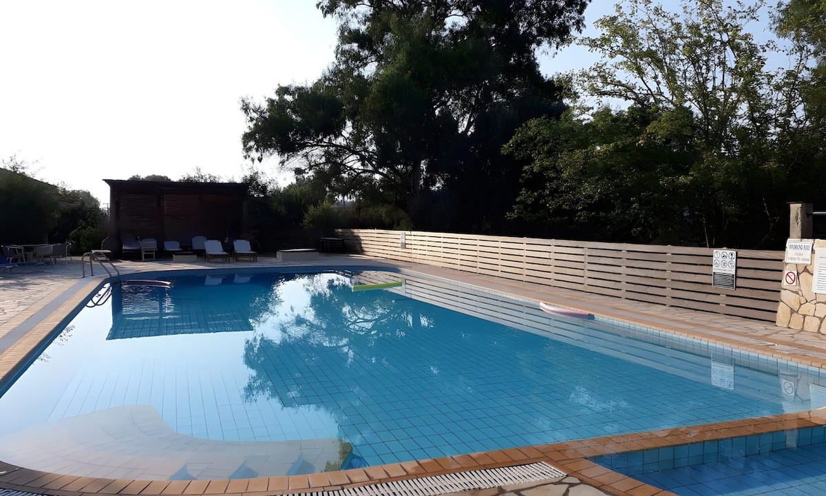 Gouvia House | Comfy Stay Gouvia – Kitchenette 1