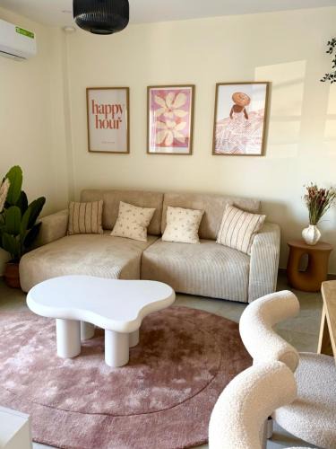 Perea Apartment | Covea by the Sea Boho Seaside Apartment, 400 m from the Beach