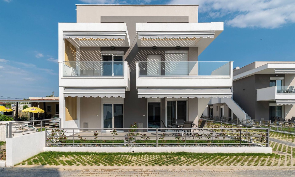 Ofrinion Apartment | Danai Residential Complex-One Bedroom Apartment No Pool Access