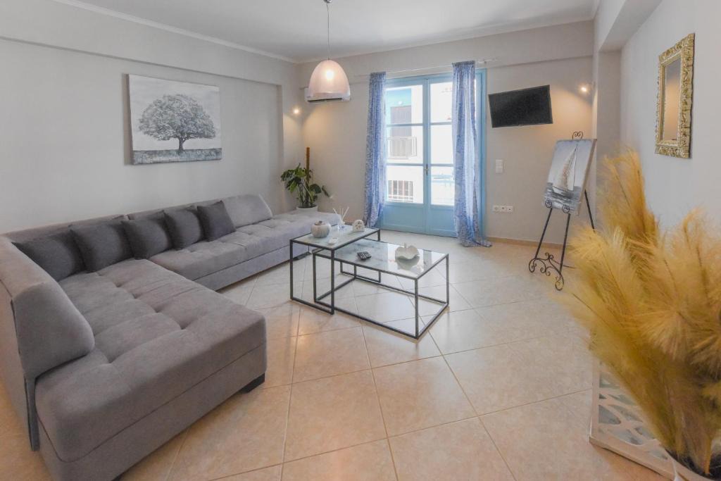 Kokkari House | DEJA BLUE Maisonette