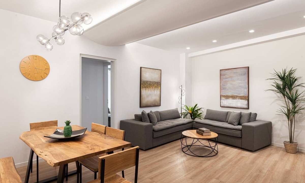 Makrigianni Villa | Delightful Athens Apartment | 2 Bedrooms | Apartment Shoi | Perfect Place