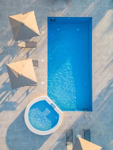 Paralia Vergas Apartment | EsthiSea Suites Kalamata