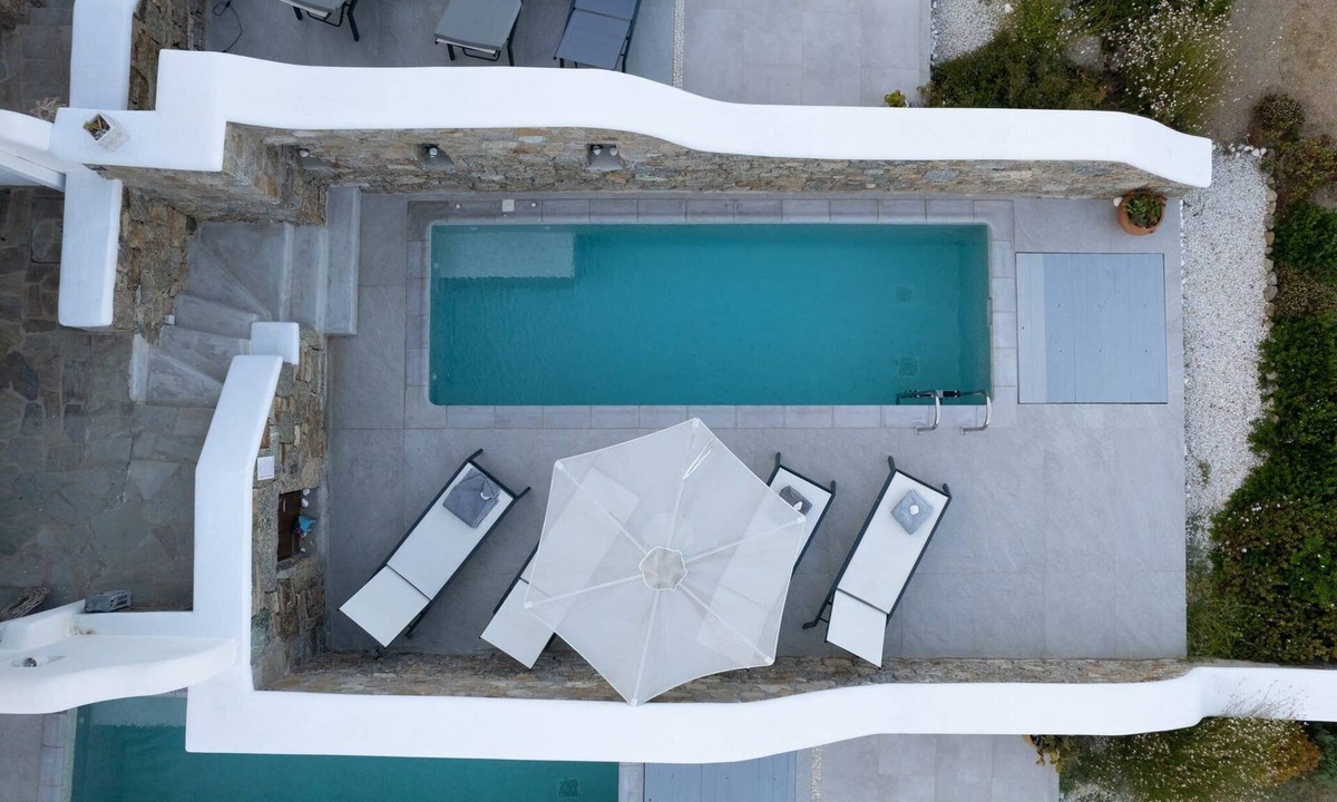 Tourlos Villa | Exquisite Mykonos Villa | Villa Cyan | 2 Bedrooms | Breathtaking Sunset View