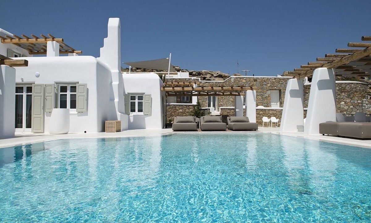 Tourlos Villa | Exquisite Villa, Private Infinity Pool, Fantastic Views to Aegean Sea & Mykonos Town (10 mins drive)