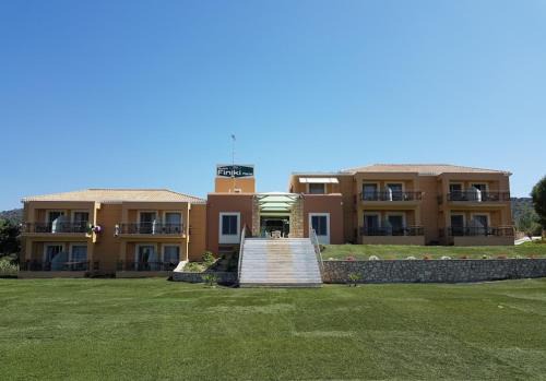 Pylos-Nestoras Apartment | Finiki Plaza