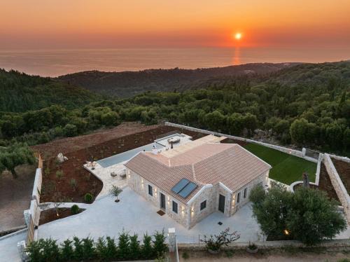 Erisos Villa | Fiscardo Luxury Stone Villa Amente, with sunset view!