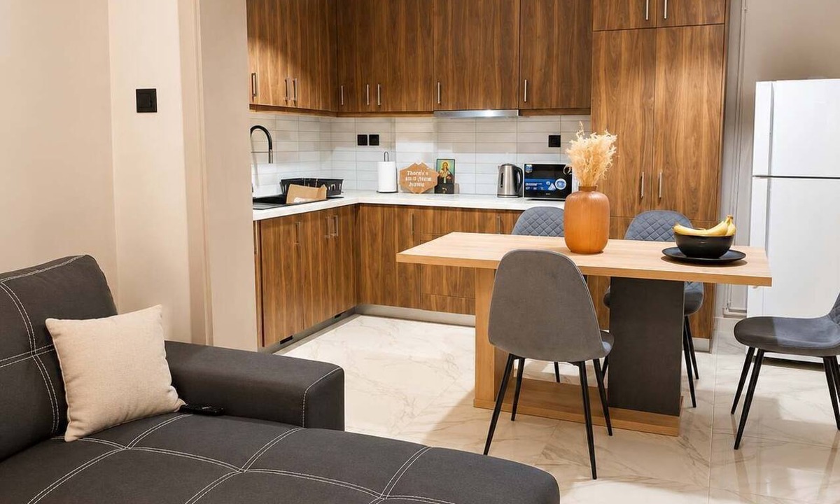 Nea Ionia Apartment | Fotis Urban Athens Beauty