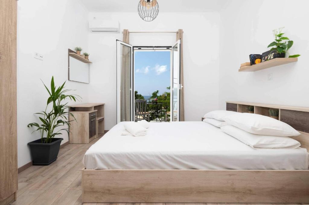 Messinia Apartment | Giorgos' House Gialova