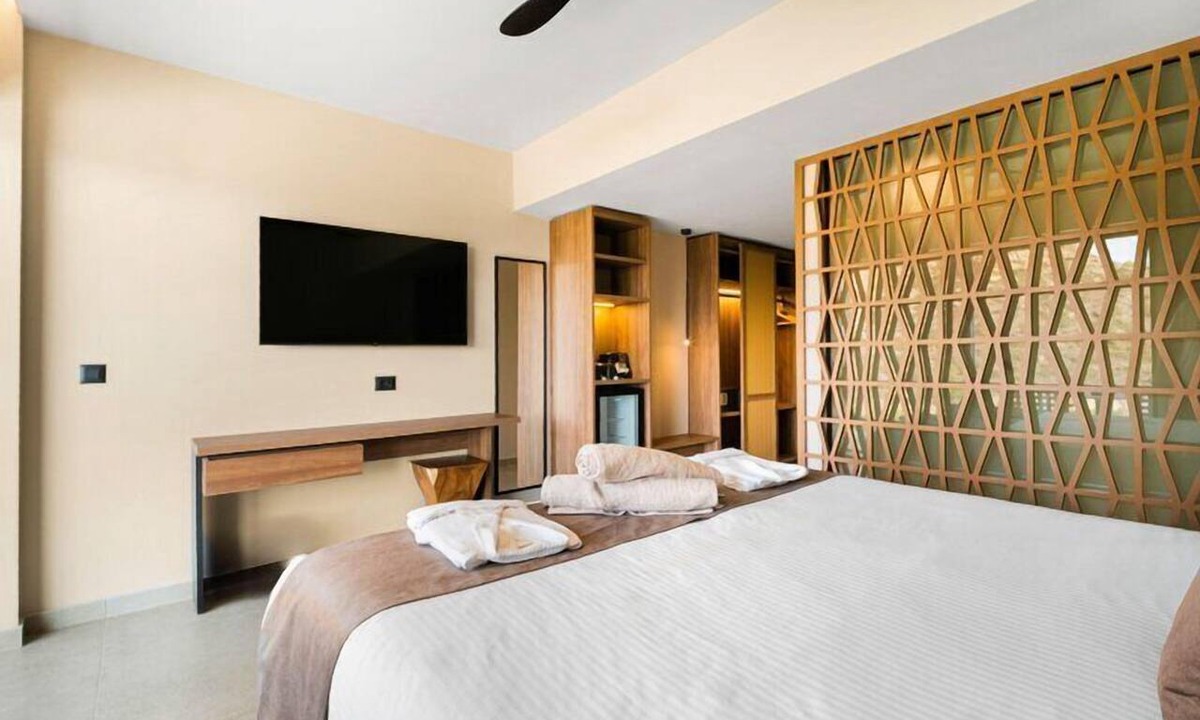 Pefki Hotel | Harmony E Rock Hotel