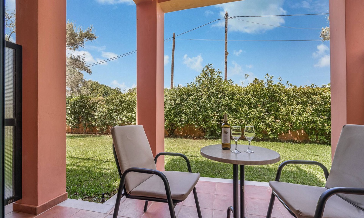 Agios Ioannis Apartment | Holiday Apartment "Ionian Breeze Studio 2" with Terraces & Wi-Fi