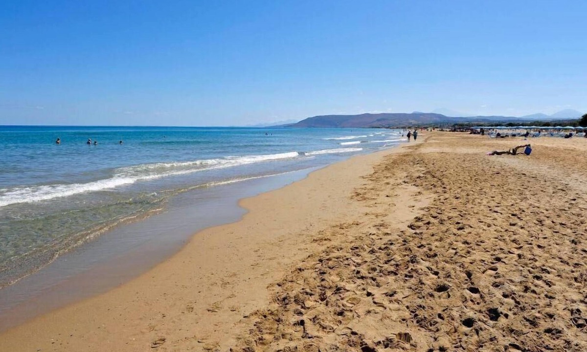 Kastellos House | Holiday house Kastellos for 1 - 8 persons with 3 bedrooms - Holiday house