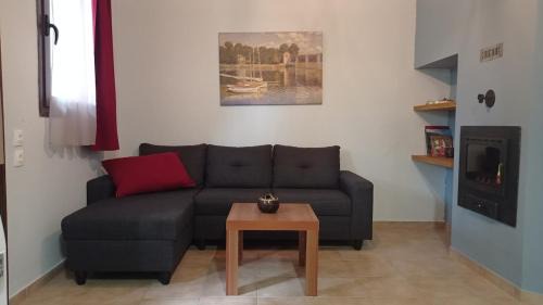 Agria Apartment | House with garden