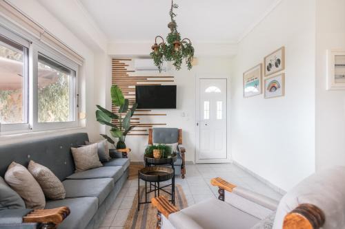 Mantzavinata House | Joya's Cottage