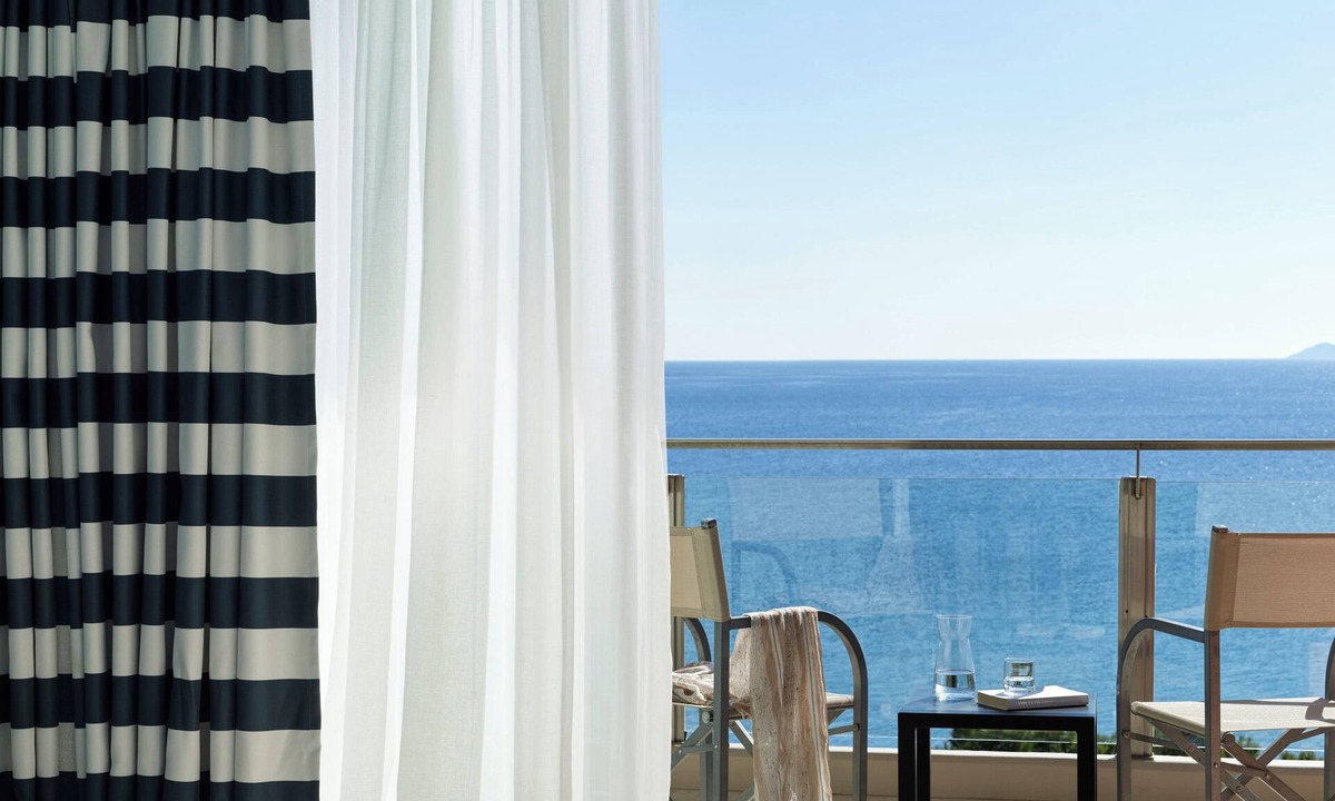 Isthmia Hotel | Kalamaki Beach Resort