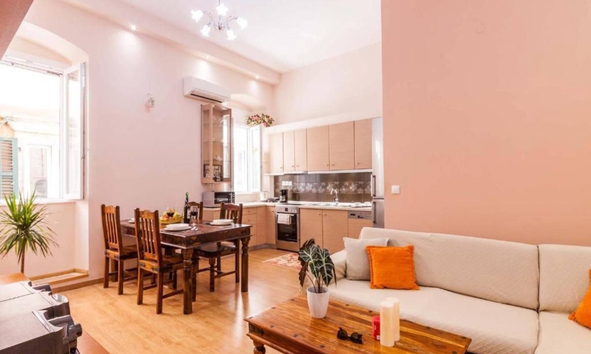Old Town Apartment | Kantouni Bizi Myranthis Apartment