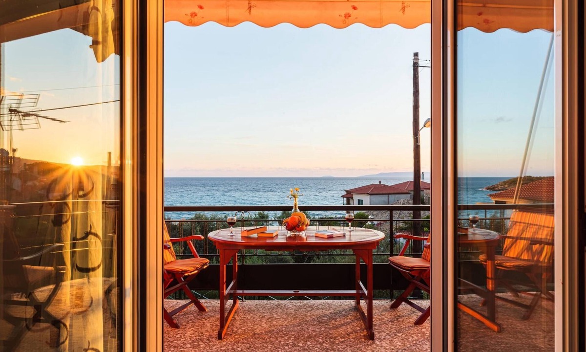 Kardamyli House | Kardamili Family Beach House - Sunset Seaview