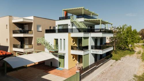 Keramoti Apartment | Karnayo II