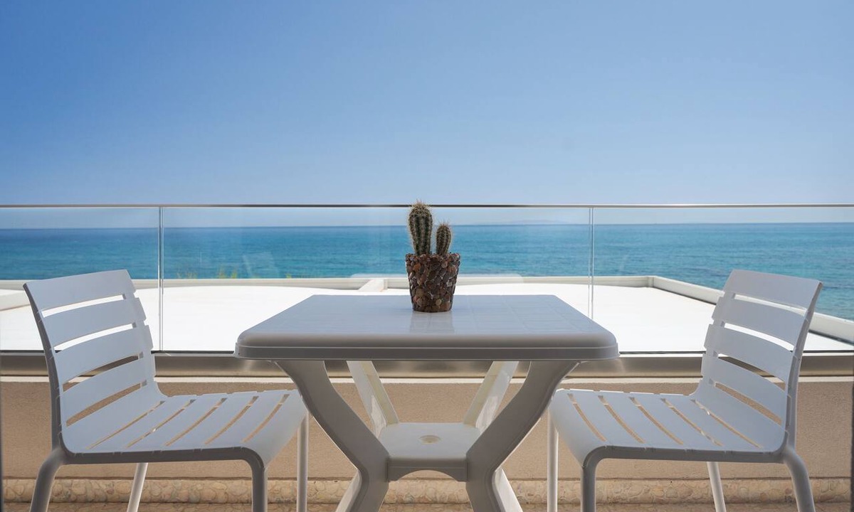 Fragkokastello Apartment | Koutelo by The Sea