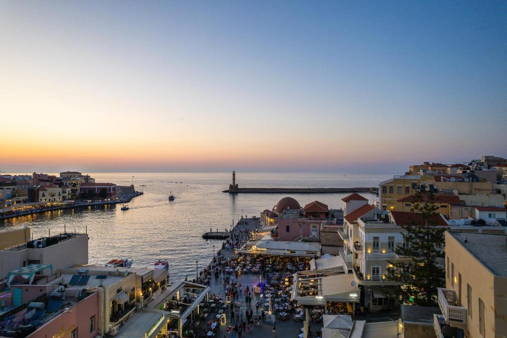 Chania Old City Apartment | La Torre Old Town Residenza Imperiale - Free Private Parking !rare!