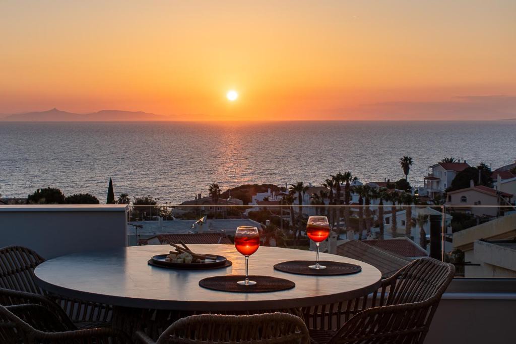 Palaia Fokaia Villa | LazySun