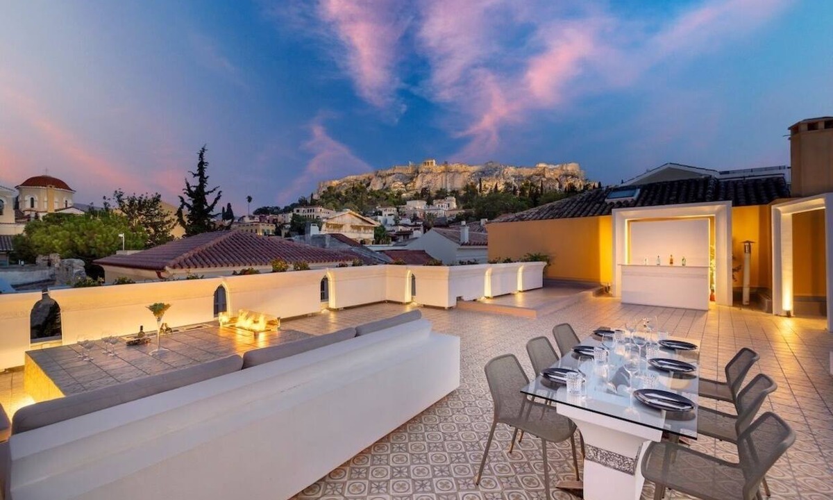 Thissio House | Live Your Myth | Villa with Acropolis View Plaka