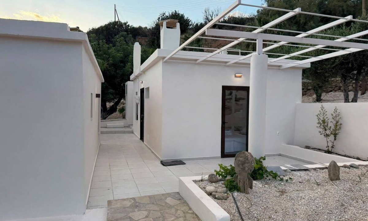 Ferma Villa | Luxury Beachfront Villa Almyriki | Private Beach Access