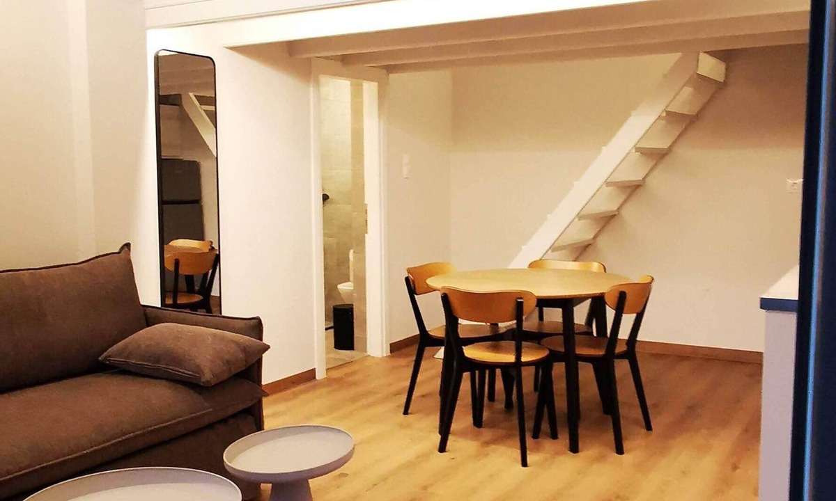 Ano Siros Apartment | Mairyren luxury apartment