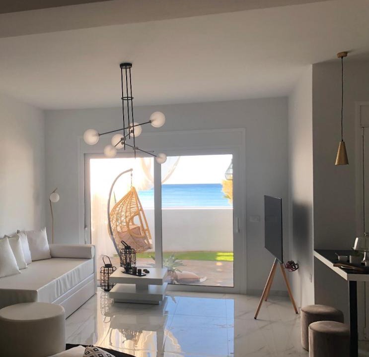 Pilalimata House | Makrygialos Long Beach Villa 2,Thesia beachfront villa