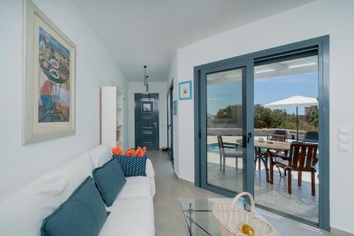 Ellinika Apartment | Melie Boutique by A&D Properties