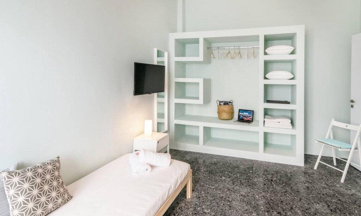 Tinos Apartment | Mimosa: The mosaic home